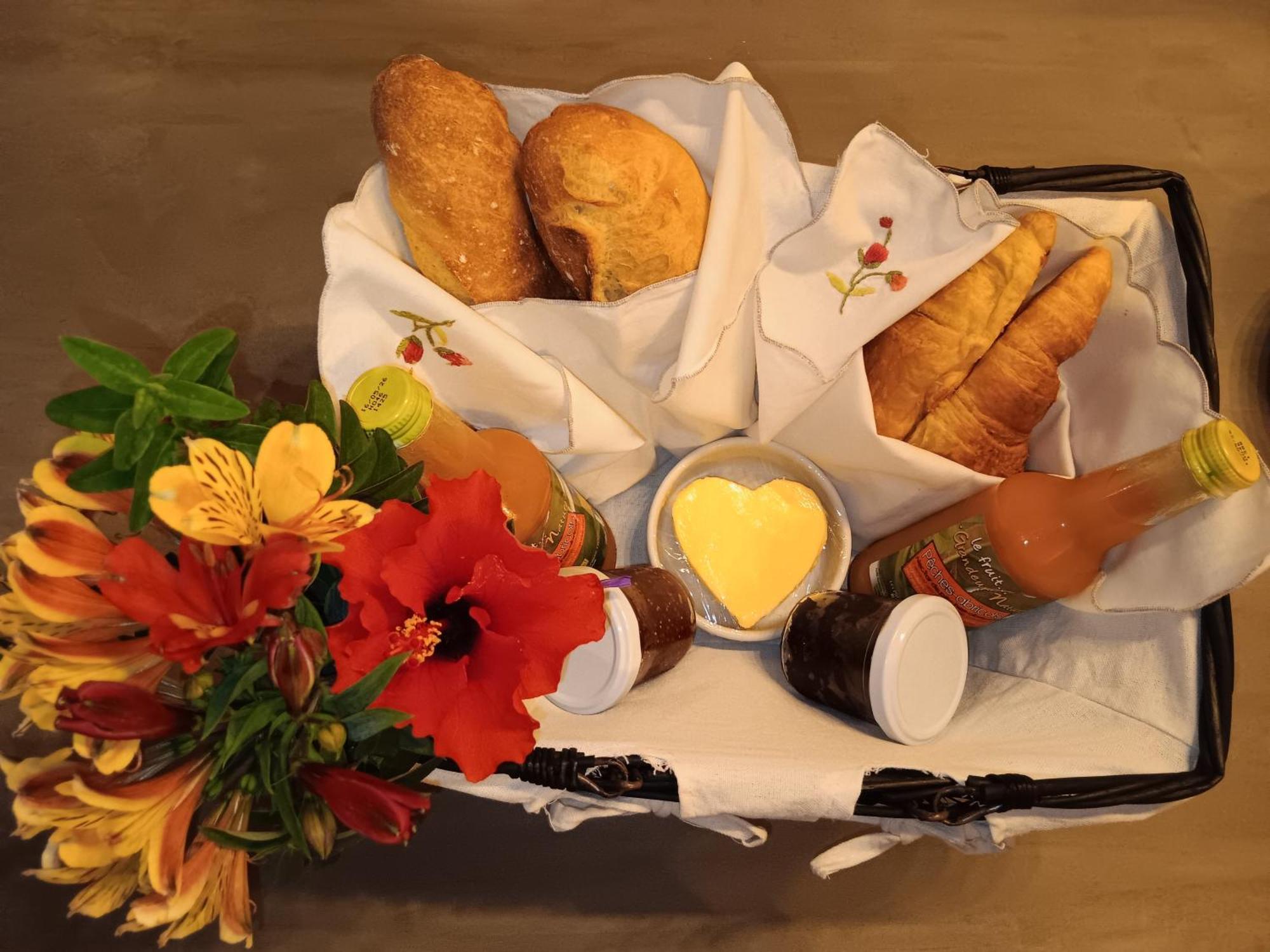 La Petite Romance - Gite 3 Etoiles Siran ภายนอก รูปภาพ